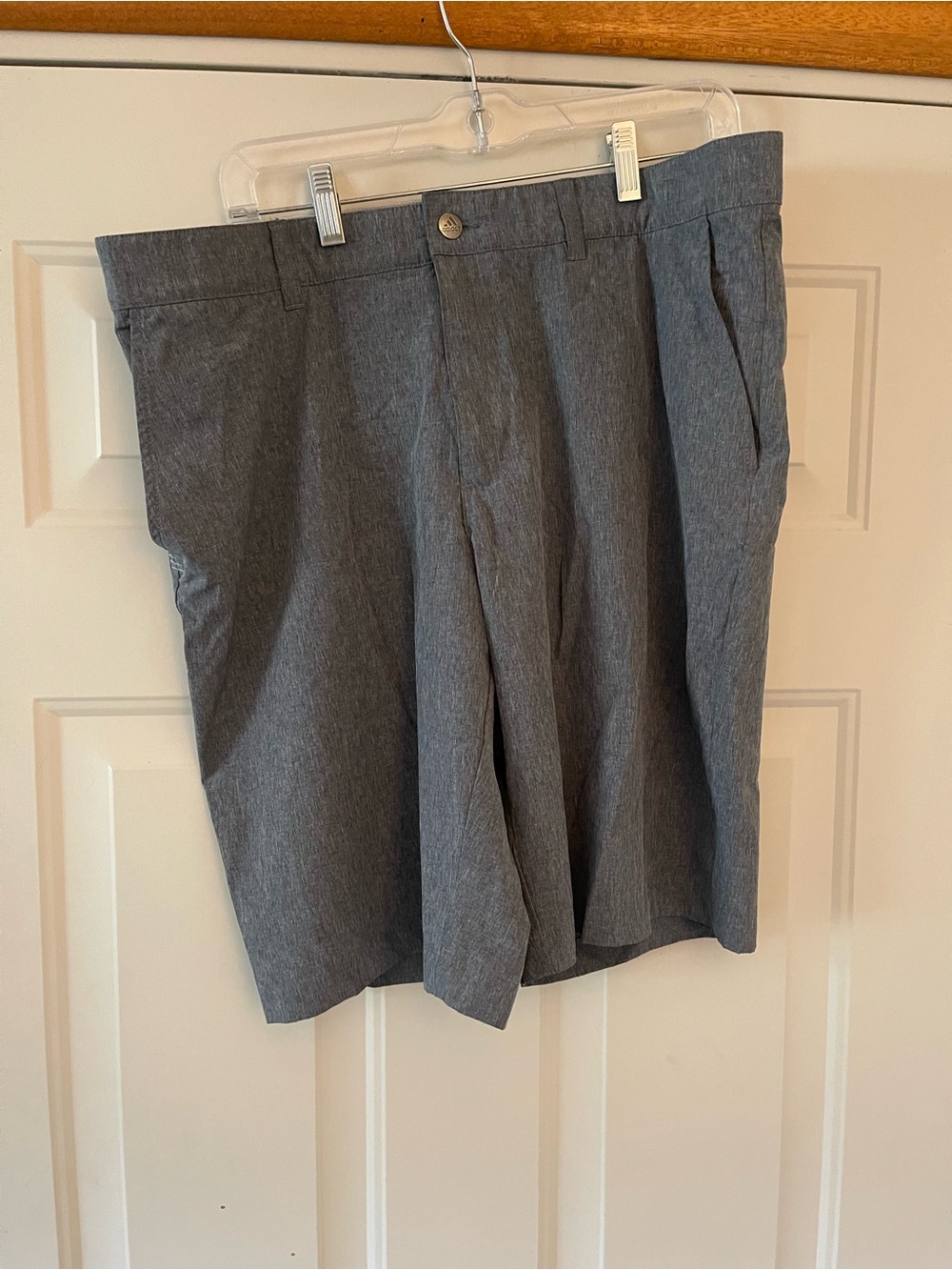 Adidas Ultimate 365 Stretch Golf Shorts 36 Gray